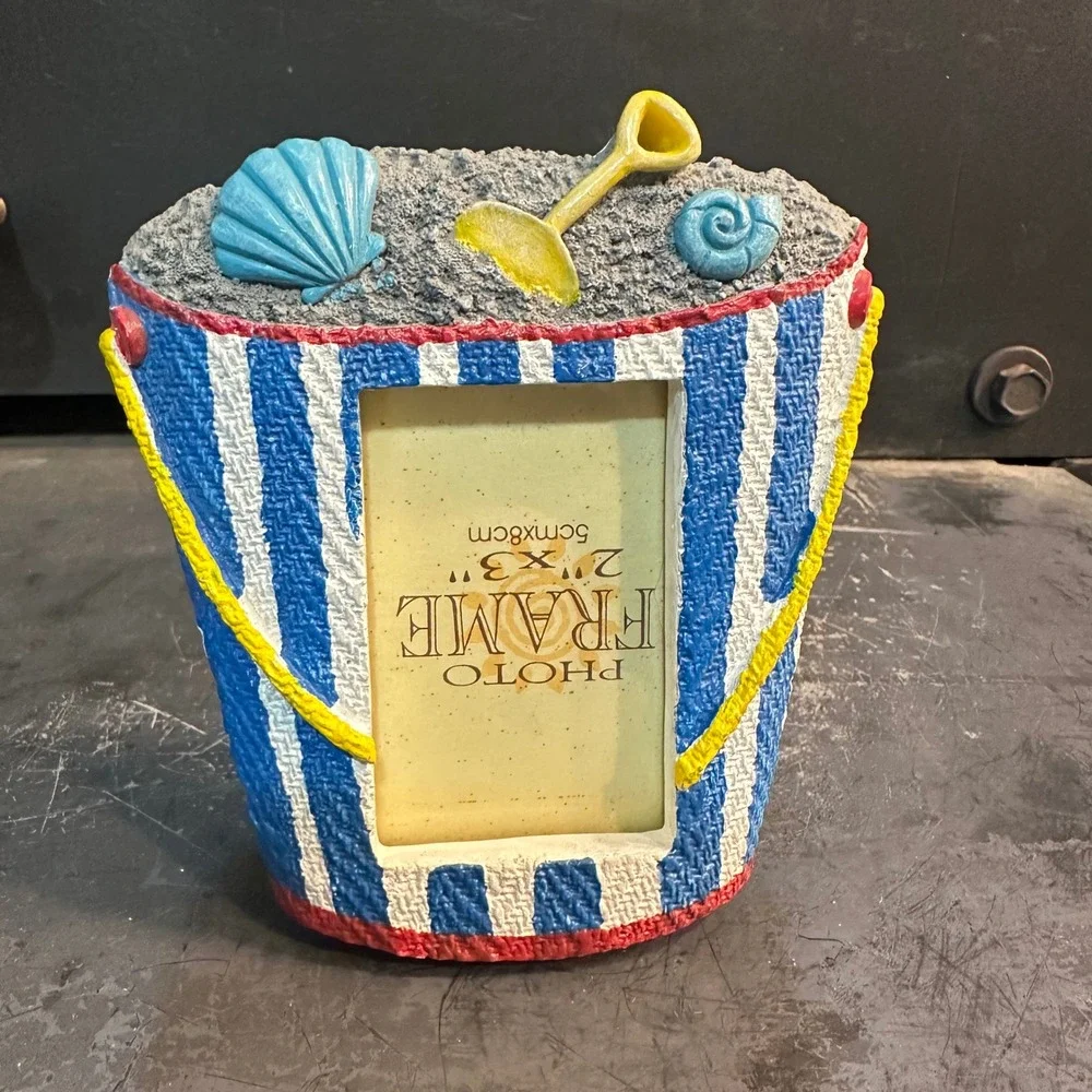 Beach Bucket Photo Frame Shell Sand‎ Shovel Nautical Coastal Decor 2x3